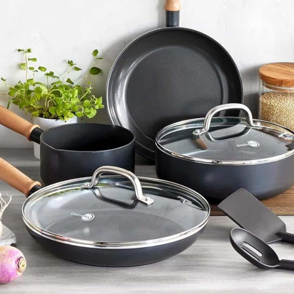 How To Choose The Perfect Cookware Set For Your Budget And Needs