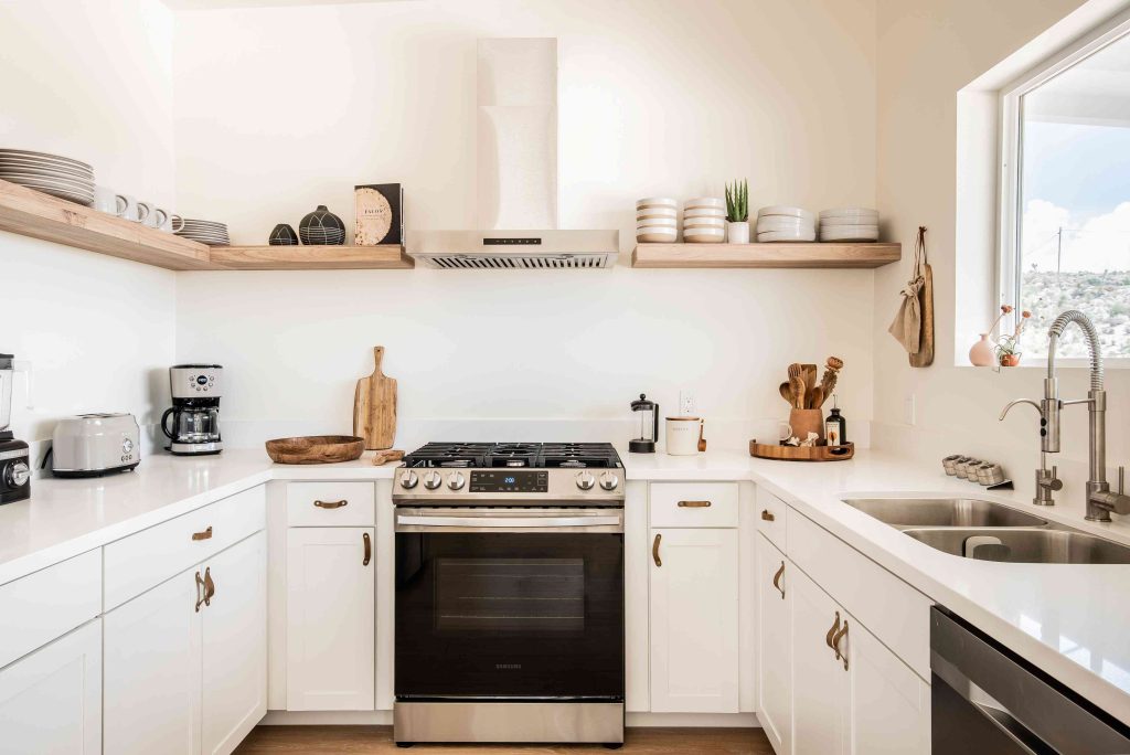 Top Ways To Maximize Space In A Small Kitchen