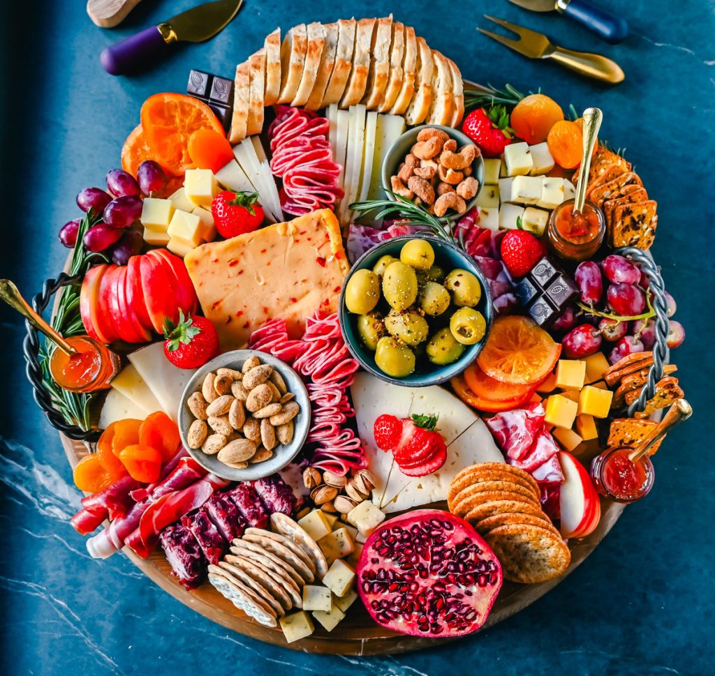 Best Ways To Create A Stunning Charcuterie Board